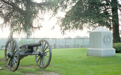 View of the monument to the 1st Massachusetts Battery at Gettysburg