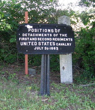 Pointer to the 1st and 2nd U.S. Cavalry marker west of Emmitsburg Road